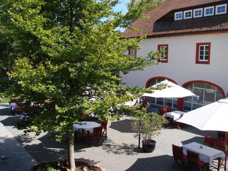 Landidyll Hotel Erbgericht Tautewalde Wilthen Luaran gambar