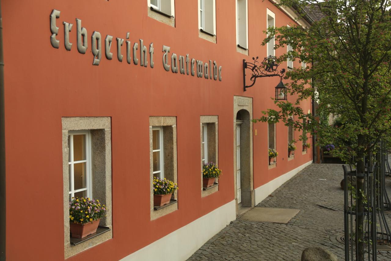 Landidyll Hotel Erbgericht Tautewalde Wilthen Luaran gambar